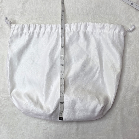 Brighton White Dust Bag - Picture 4 of 4